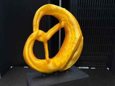 Original German Brezel Trophy - Brezel Oscar Award