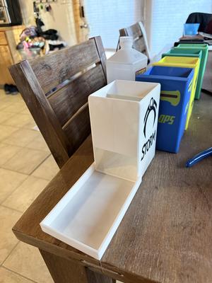 Storm dice tower