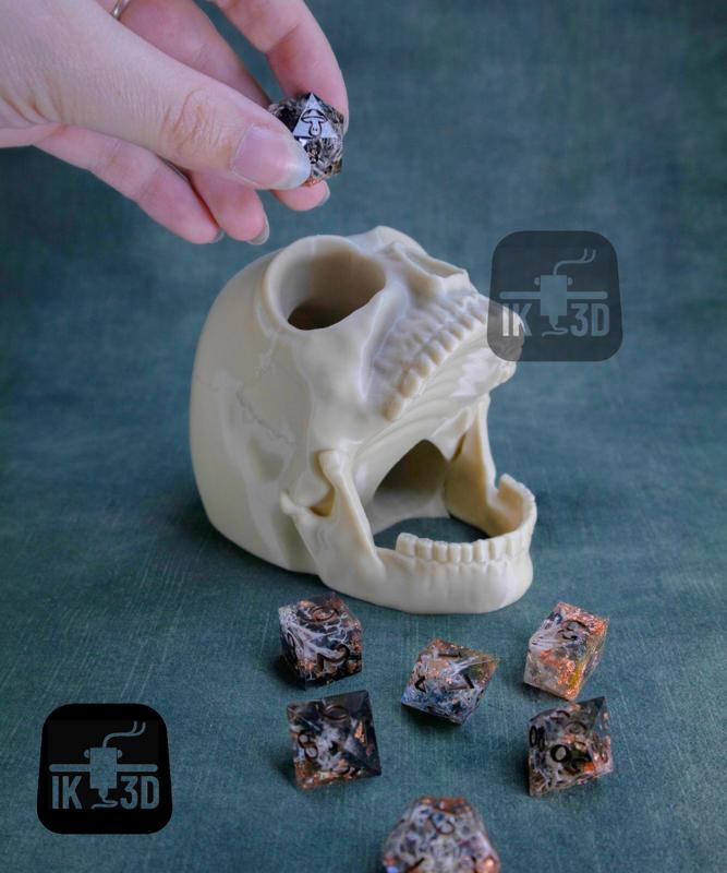 Screaming Skull Dice Tower / No Supports / Quick Print