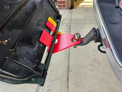 Trash Can Hitch