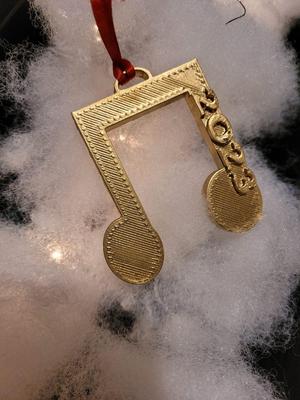 2023/2024 music note ornament