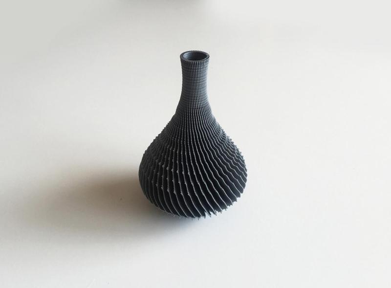Twirl Vase 6