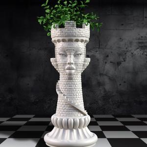 RAPUNZEL'S TOWER ROOK/PLANTER/CHESS PIECE