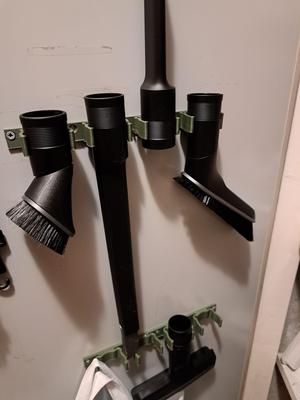 vacuum cleaner accessories holder