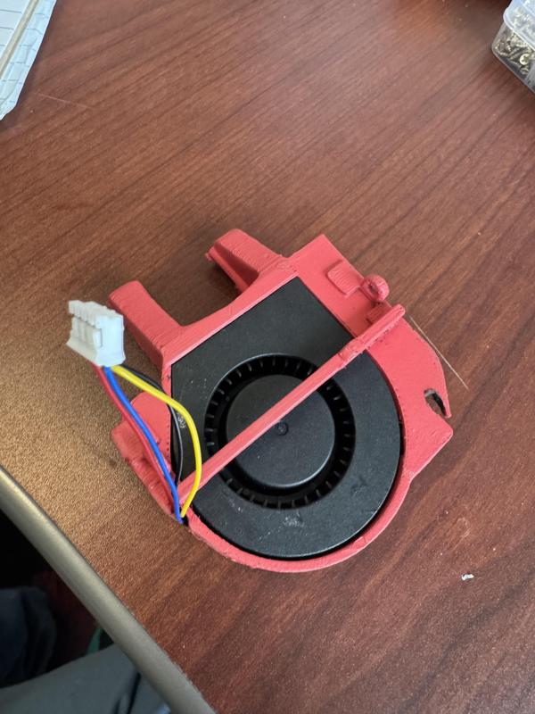 Complete (and Simplified) Qidi Plus 4 Part Cooling Fan housing and shroud for Beacon Rev H bed leveling sensor.