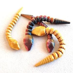 Mini Baby Snake - only 80mm long !!!