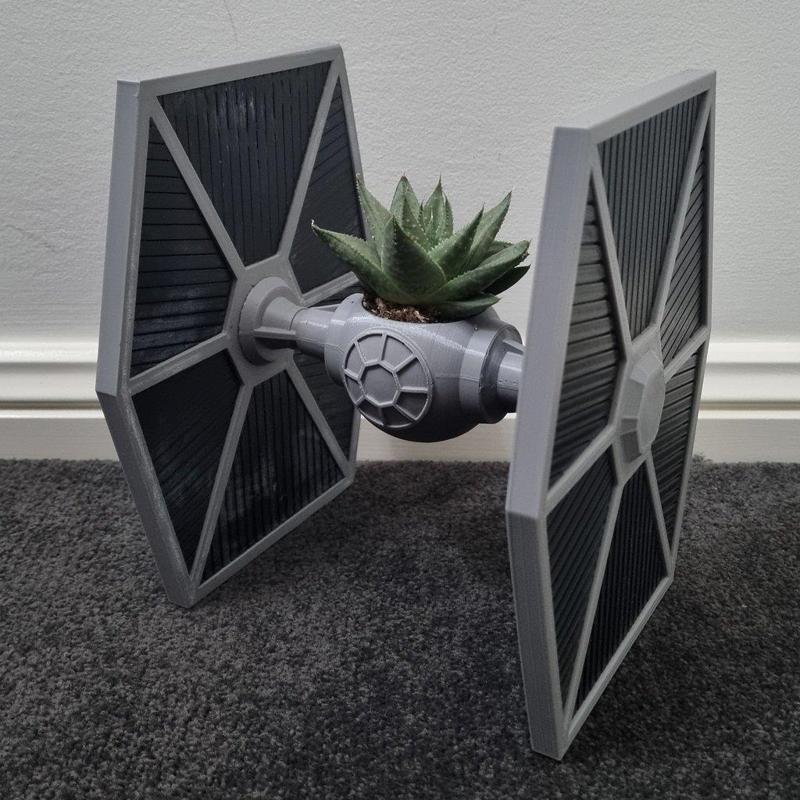 Tie Fighter Pot Plant