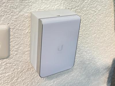 Ubiquiti Unifi U6-IW (U6 In-Wall) Surface Mount