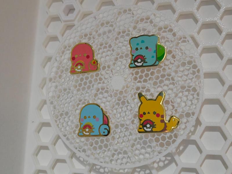 Circular Pin Board Holder for HSW (Honeycomb Wall)