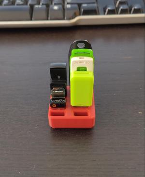 Gridfinity 1x1 USB Device Holder for 5 Small and 4 Medium devices