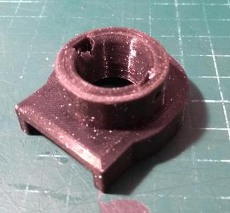 Metric front catch plate for 32/28mm tube