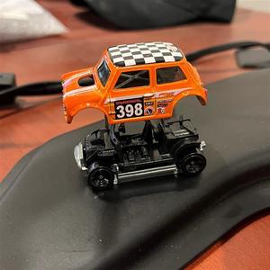 Hotwheels (1:64) Chassis Display