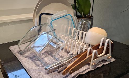 Dish drainer, dish draining rack (Geschirr-Abtropfgestell)