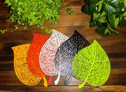 Voronoi Linden Leaf