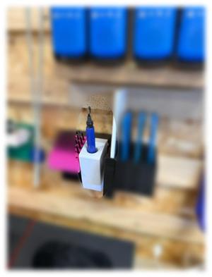 Frenchfinity French Cleat Can Holder