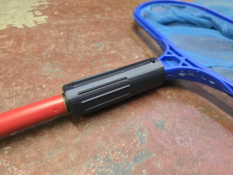 Pond skimmer Acme threaded handle adapter