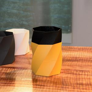 Dual Color Twisting Vase (for single extruder machines)