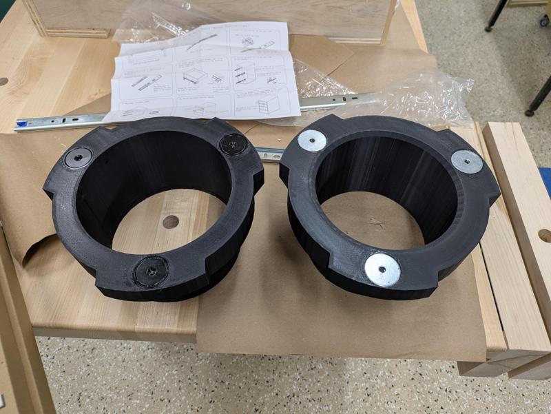Quick-release 6" hose connector