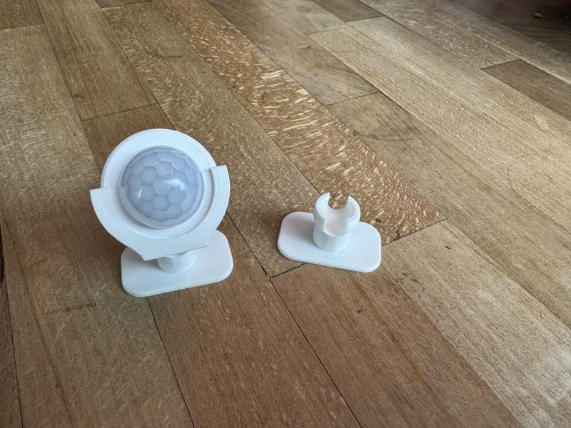 Articulated Mount Tuya Motion & Illumination Sensor