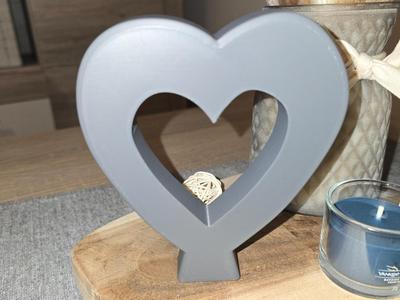 Standing Heart
