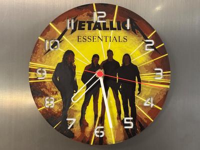 wall / desk clock Metallica
