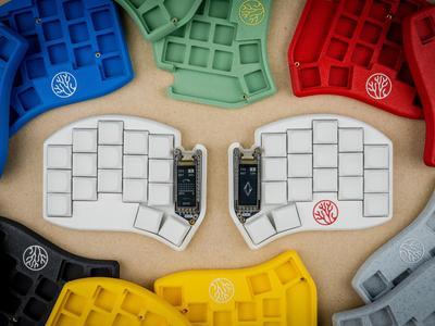 Coral Case for Urchin Keyboard