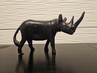 Rhinoceros Statue (Wood Carving Look)