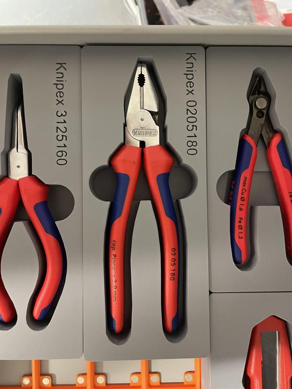 Gridfinity Knipex 0205180 combination pliers Kombizange