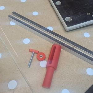 Tall 20mm MFT Fence Dog