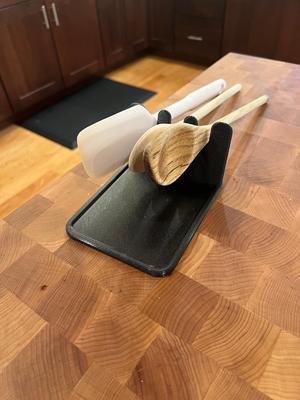 Spoon Me! :  Parametric Kitchen Utensils Holder