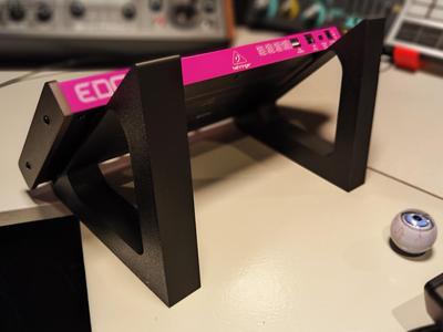 desktop Stand for synthesizer and other Gear 
