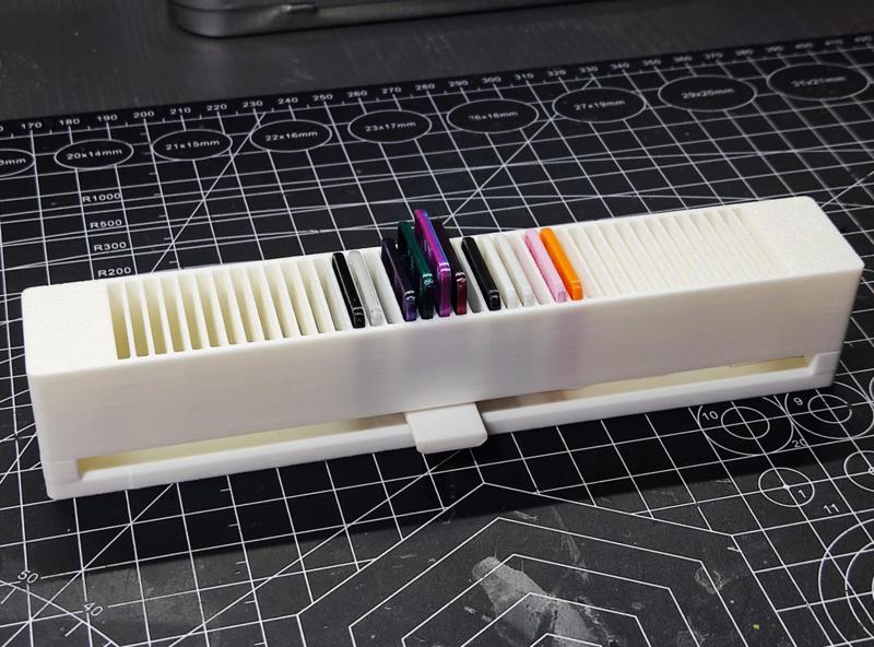 Linear Filament Swatch Holder - 40 Swatches