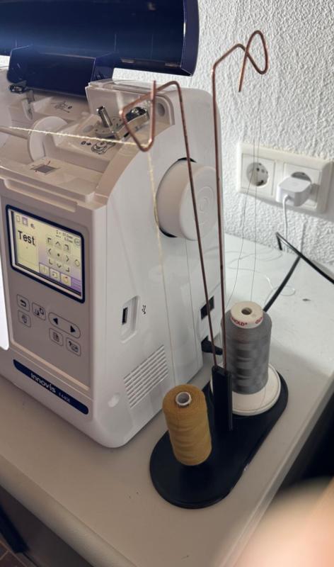 Yarn holder for embroidery machine