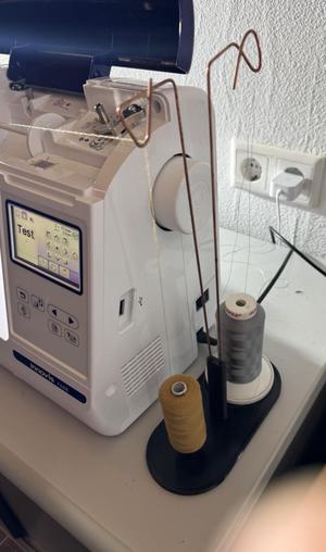 Yarn holder for embroidery machine