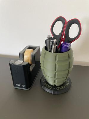 Grenade MK2 pen/tools holder with stand