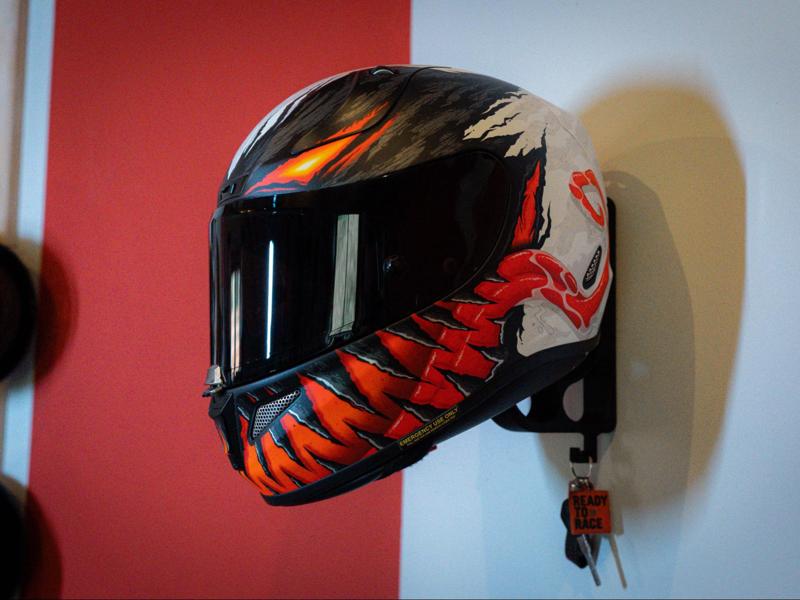 Helmet Holder Helmhalter