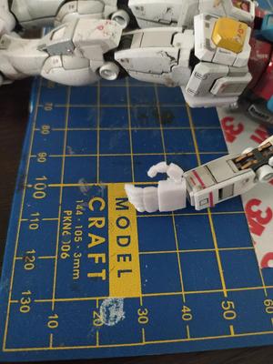 RG Gunpla RX-78-2 posable hands print in place 