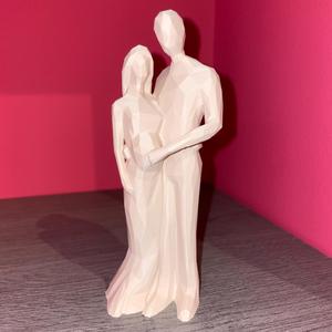 Couple Expecting New Baby Statue Sculpt Low Poly