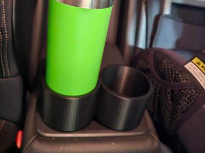 Yeti 18oz/532mL Hyundai Tucson rear cup holder