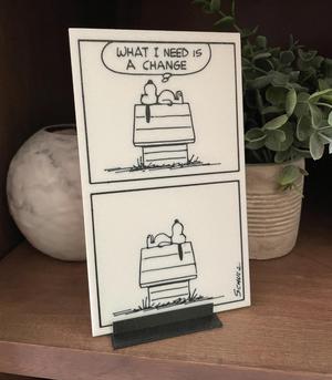 snoopy comic display / peanuts / charlie brown
