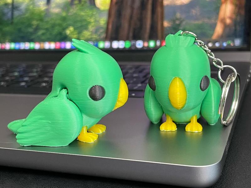 Articulated Baby Parrot (Toy + Keychain)