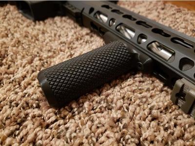 Keymod & MLOK Vertical Foregrips