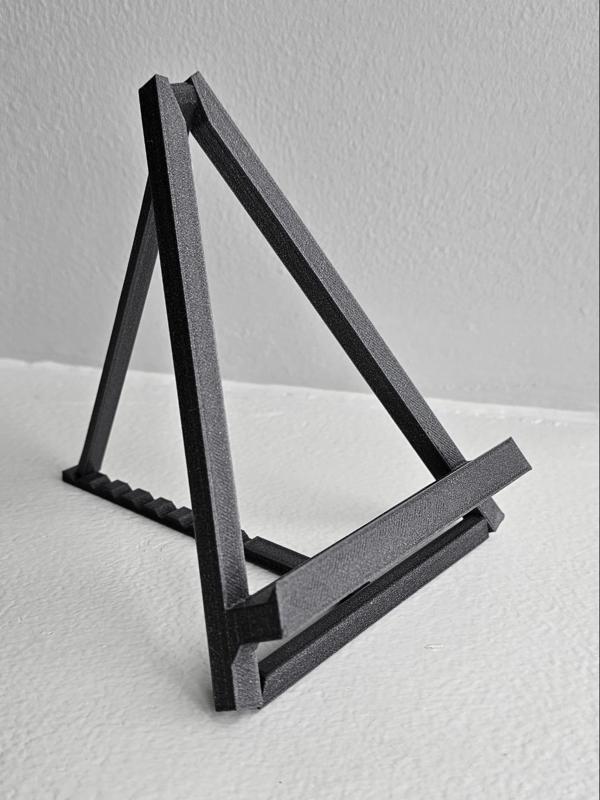 Adjustable foldable easel phone and tablet stand