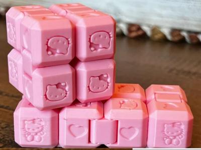 Infinity cube Hello Kitty (Multicolor file) Rox3D
