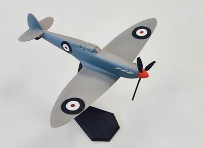 Spitfire Aircraft Model - 1:72