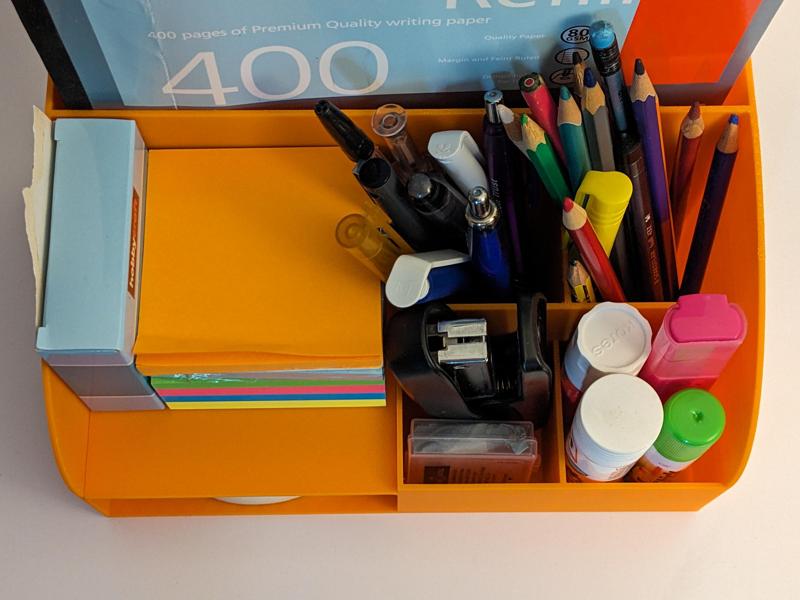 Desk stationery organiser 