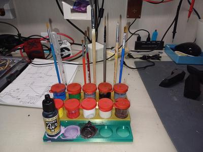 Stand for colors and brushes (UNIKOLKY, Vallejo)