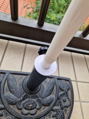 Parasol base reducer