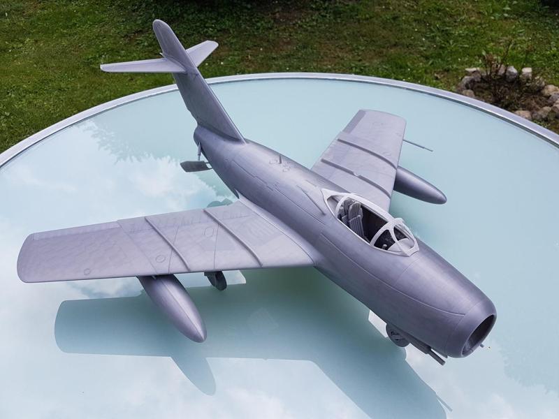MiG-15 - Detailed 1:16 scale model kit