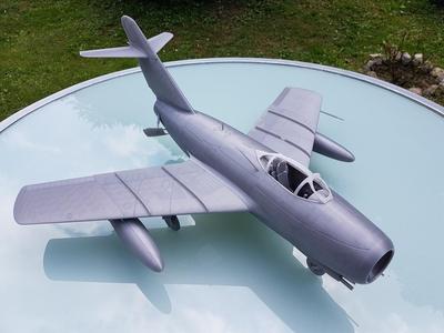 MiG-15 - Detailed 1:16 scale model kit